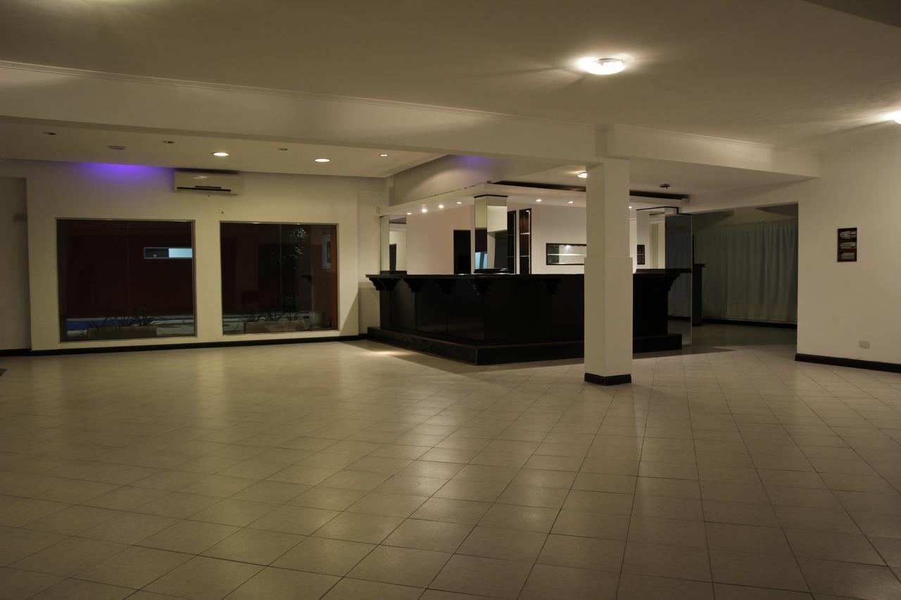 Hotel Pedrino Venado Tuerto Buitenkant foto